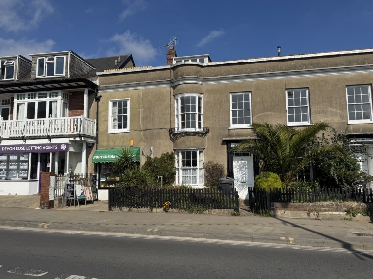 THE MOORINGS, THE STRAND, DAWLISH